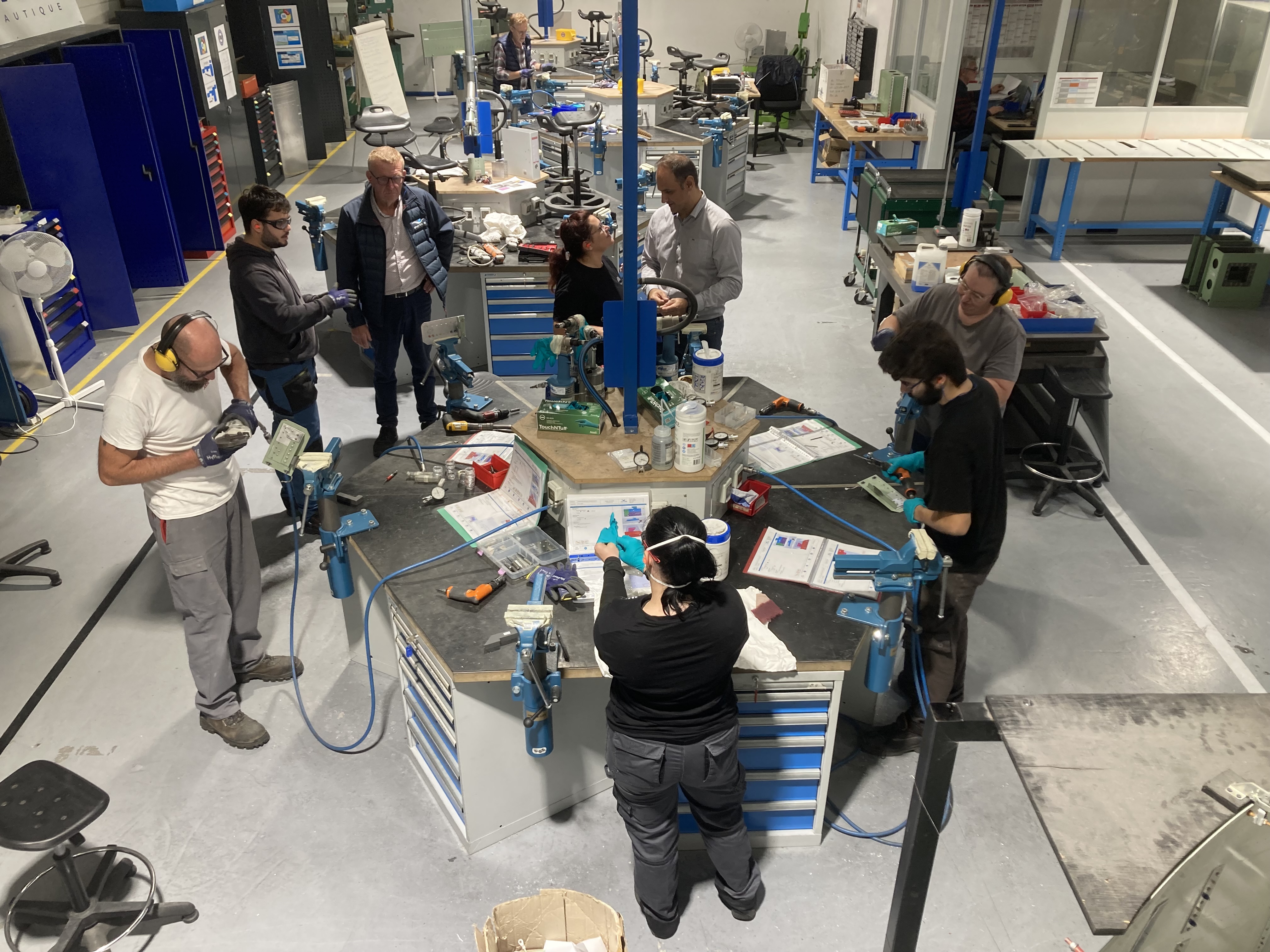 CQPM Ajusteur assembleur de structures aéronefs